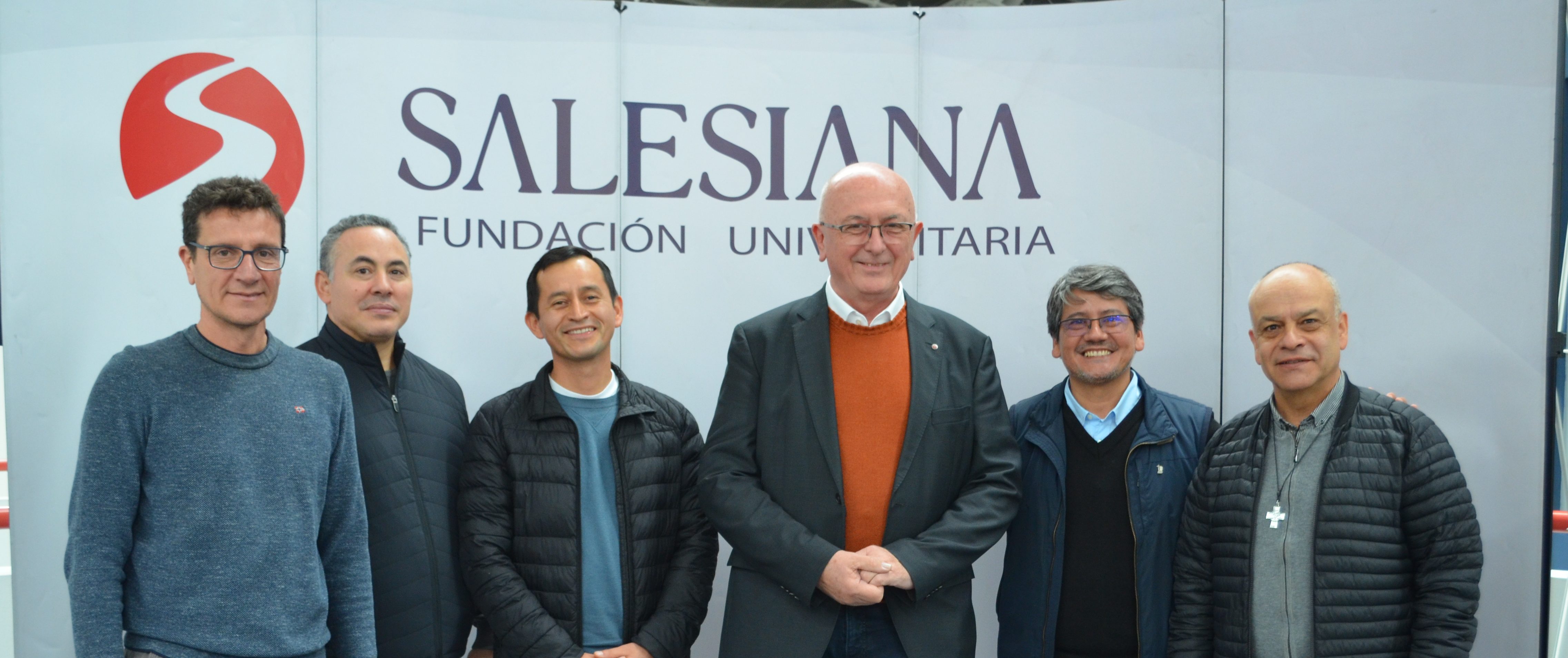 Alegre visita de don Jean Paul Muller Ecónomo General Salesianos Don Bosco Roma - Italia