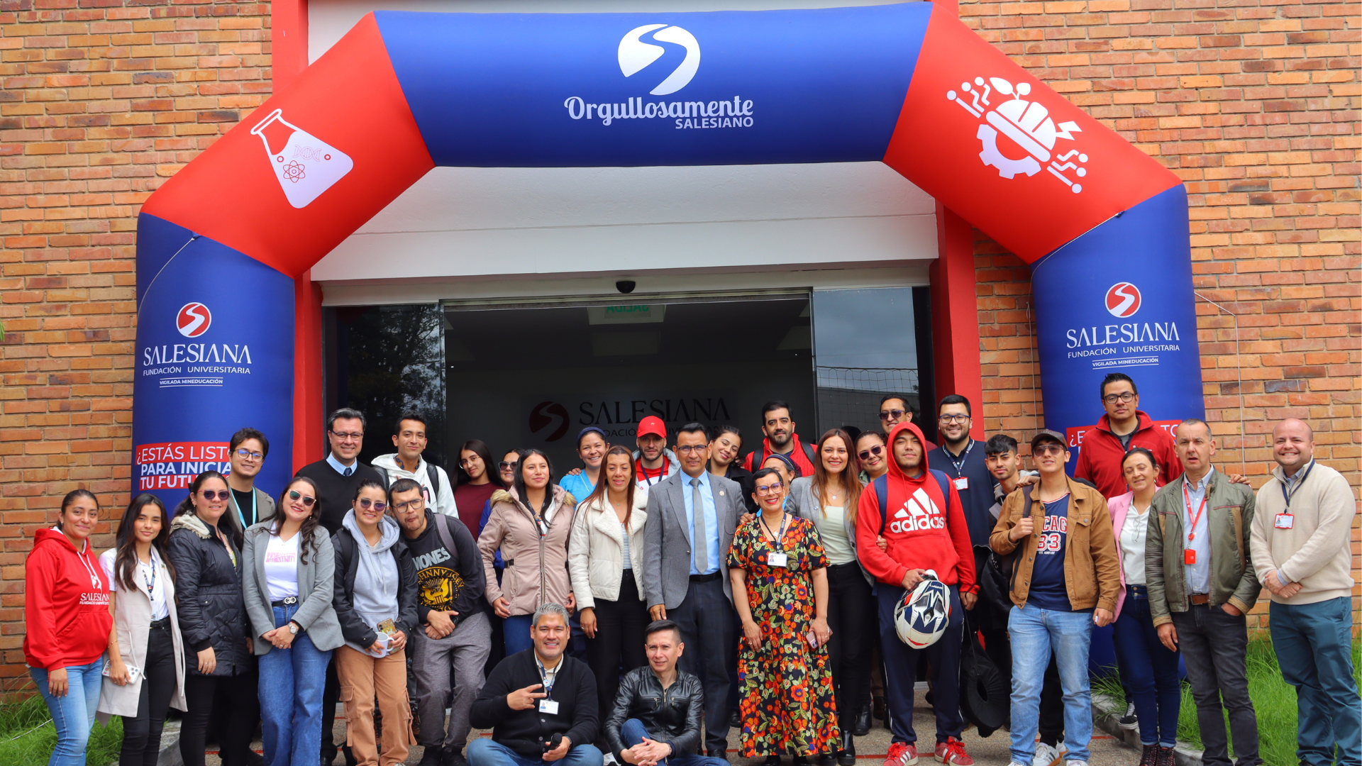 Celebración del octavo aniversario de la Fundación Universitaria Salesiana